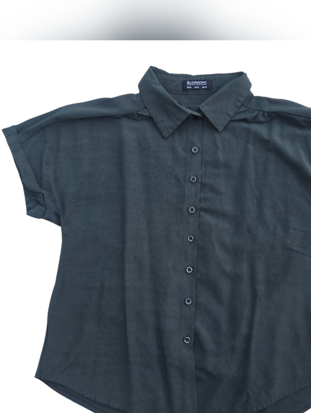 Bloomchic green collared button up blouse Women Size 10